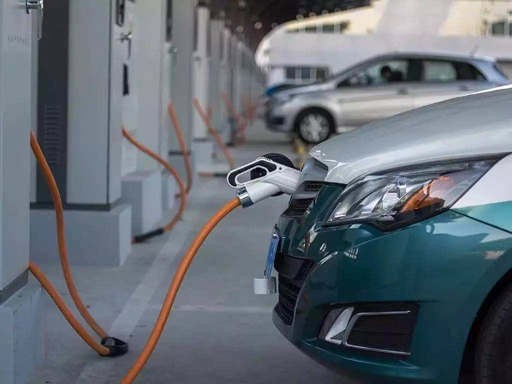 Exporturile de automobile din China continuă să crească, noua energie devenind motorul de creștere