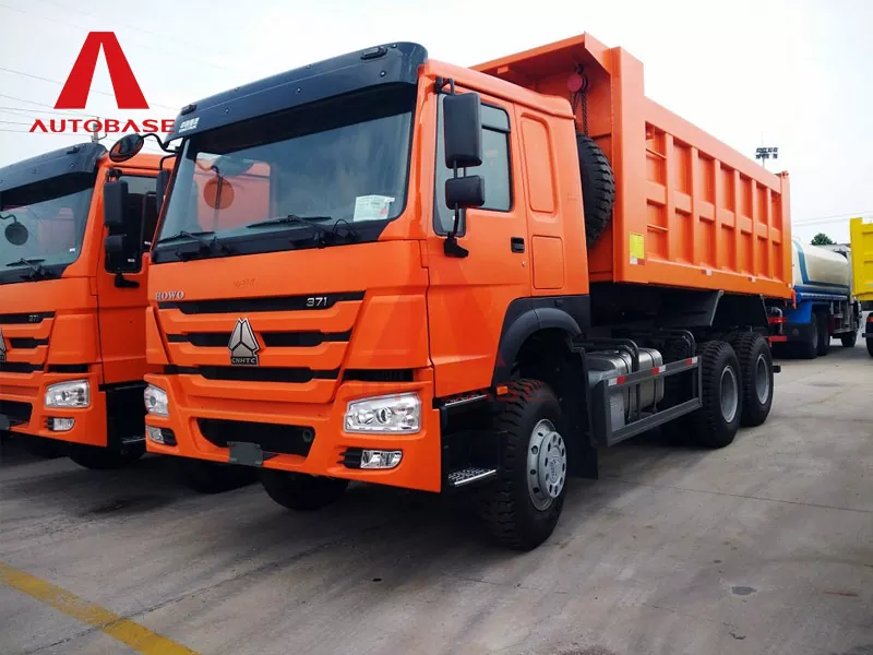 Camionul SinoTruk Howo 6 × 4